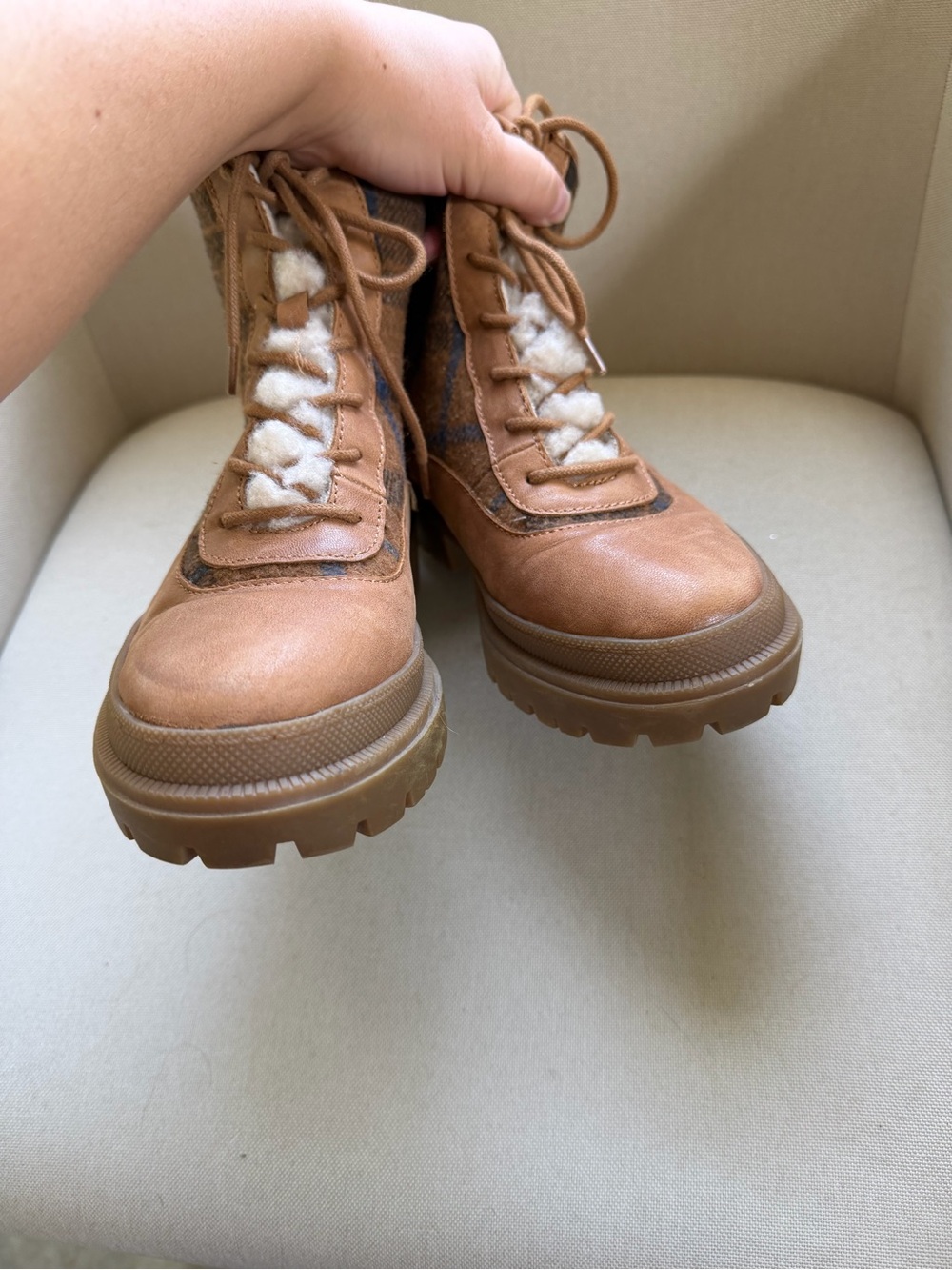 Lucky Brand Edive Leather Winter Brown Combat Lugboot Plaid Lace Up Fall Size 7 - Picture 5 of 8